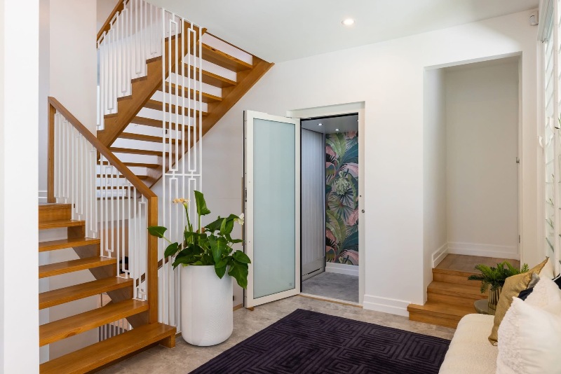 Contact Master Lifts SA Contact Master Lifts SA